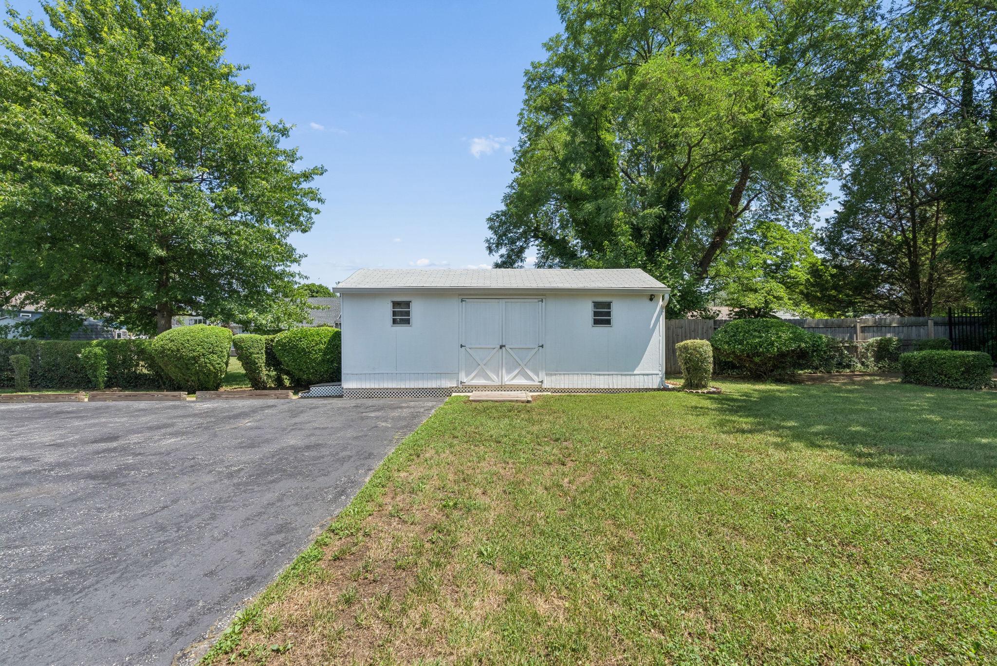 19 Old Solomons Island Rd Property Photo 37