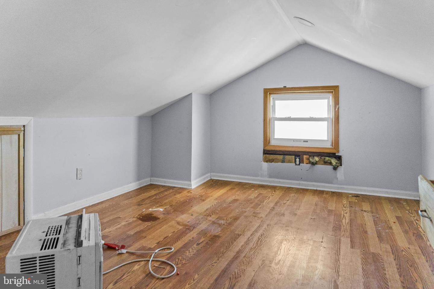 622 Franklin Ave Property Photo 27