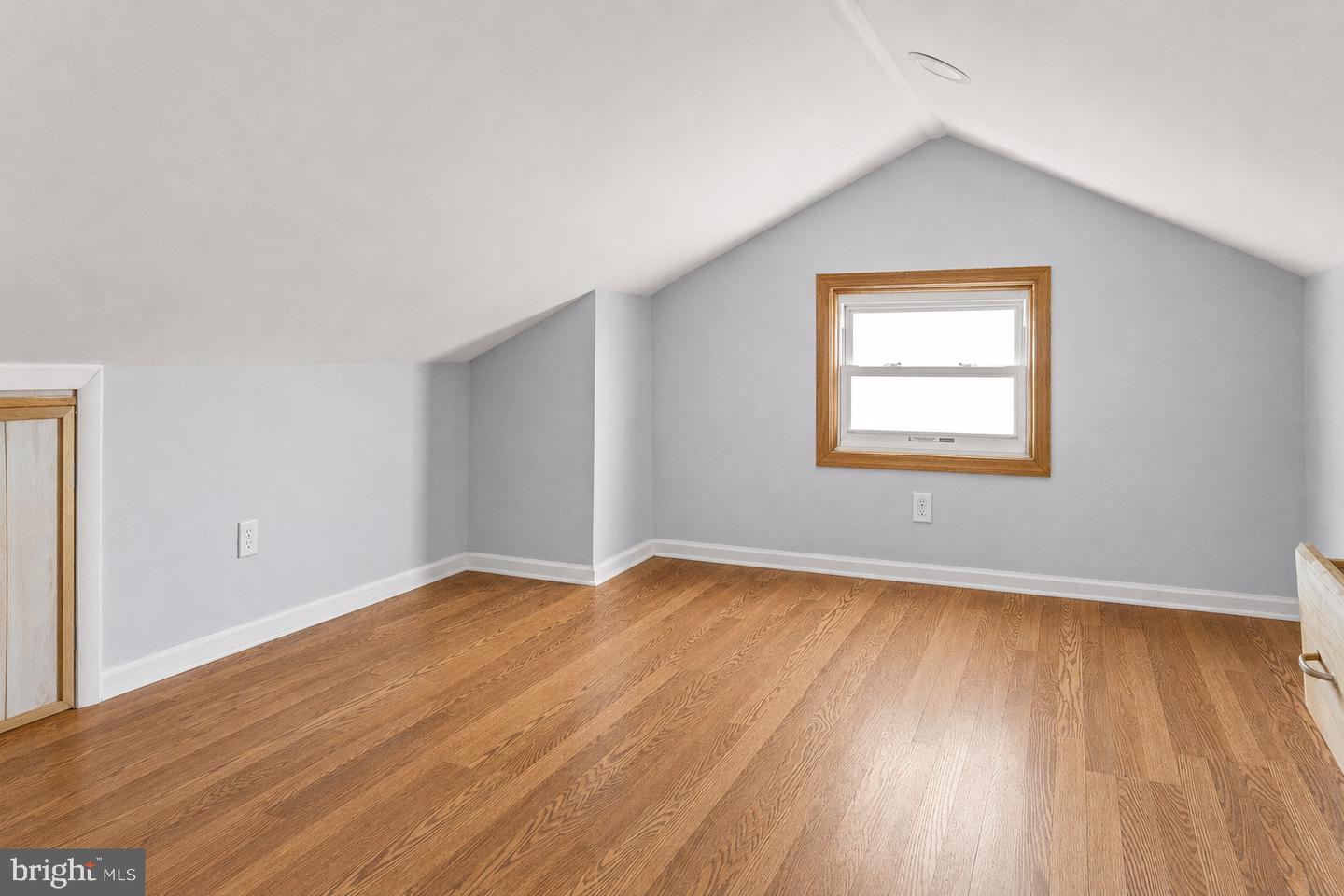622 Franklin Ave Property Photo 28