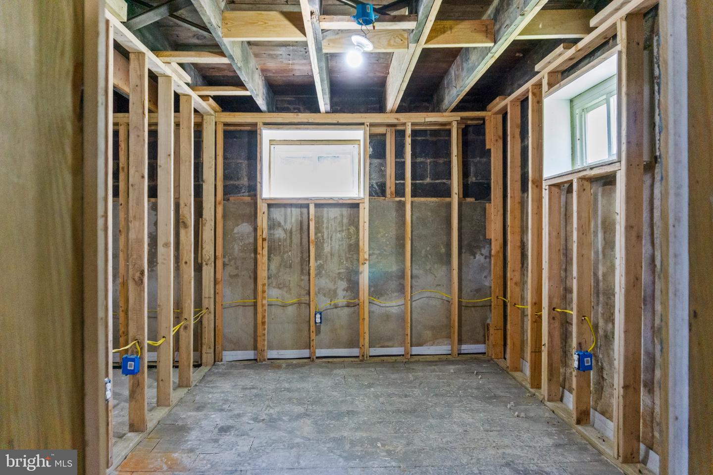 622 Franklin Ave Property Photo 36