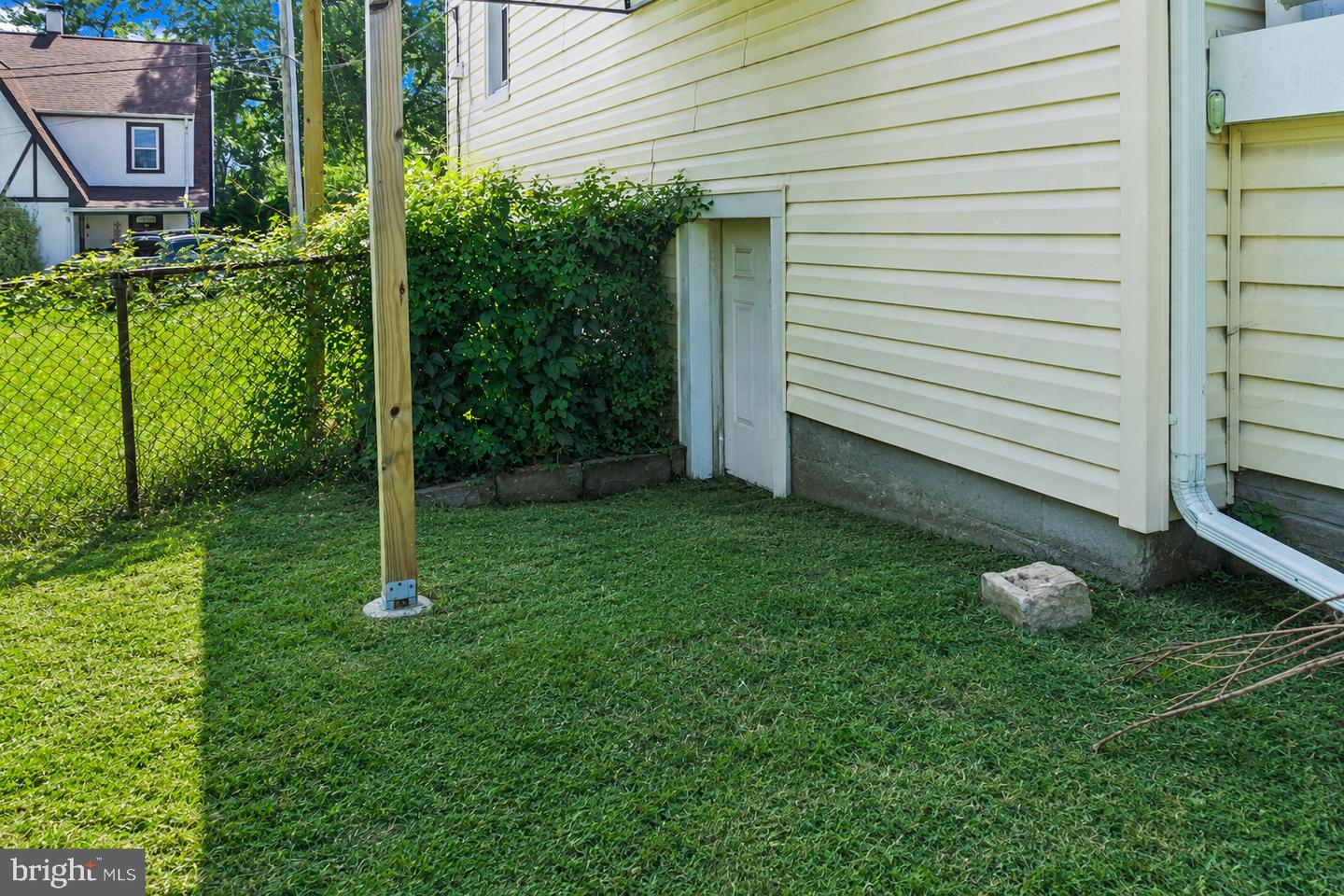 622 Franklin Ave Property Photo 48