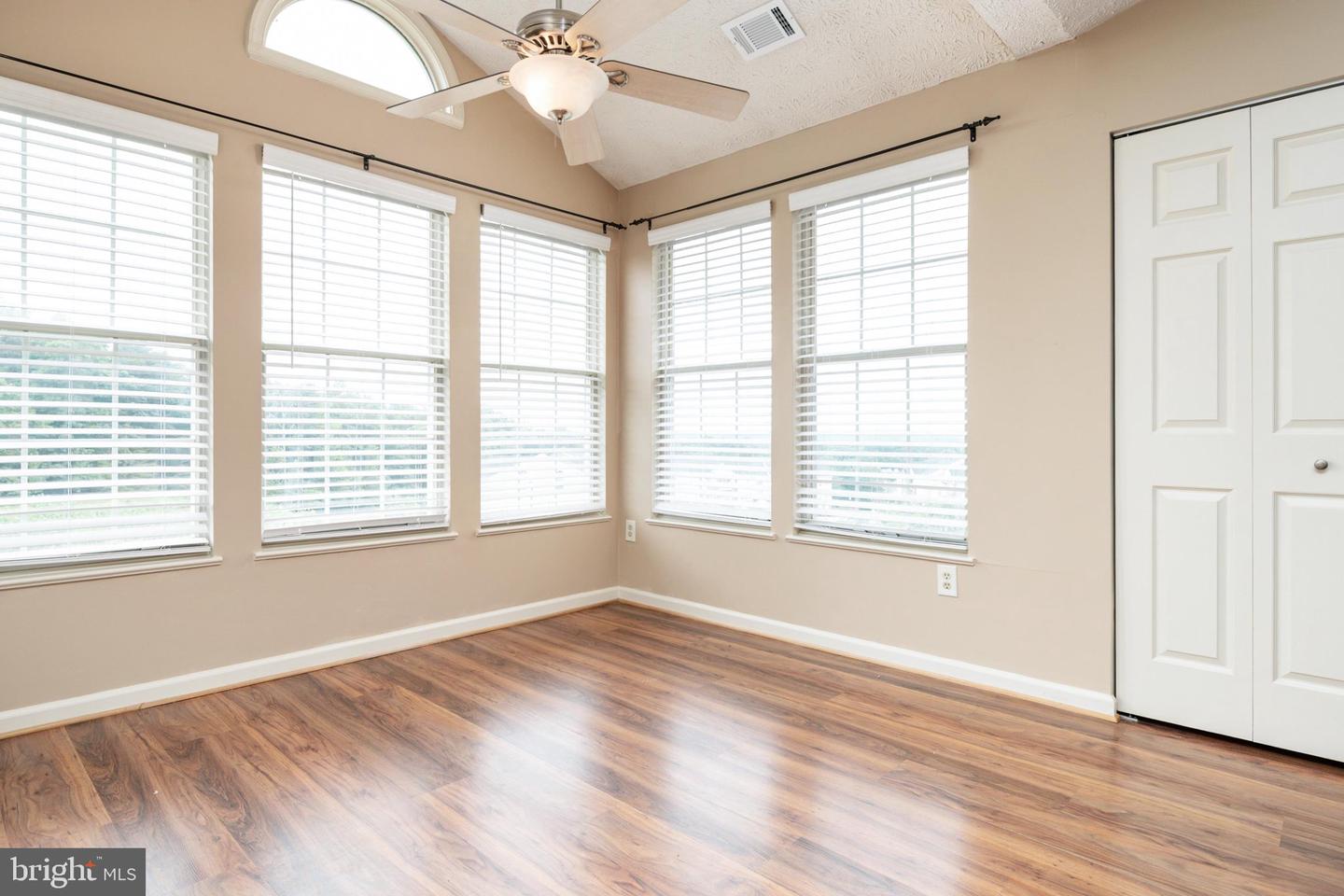 703 Orchard Olook #303 Property Photo 12