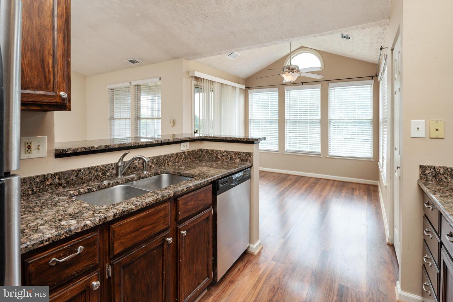 703 Orchard Olook #303 Property Photo 18