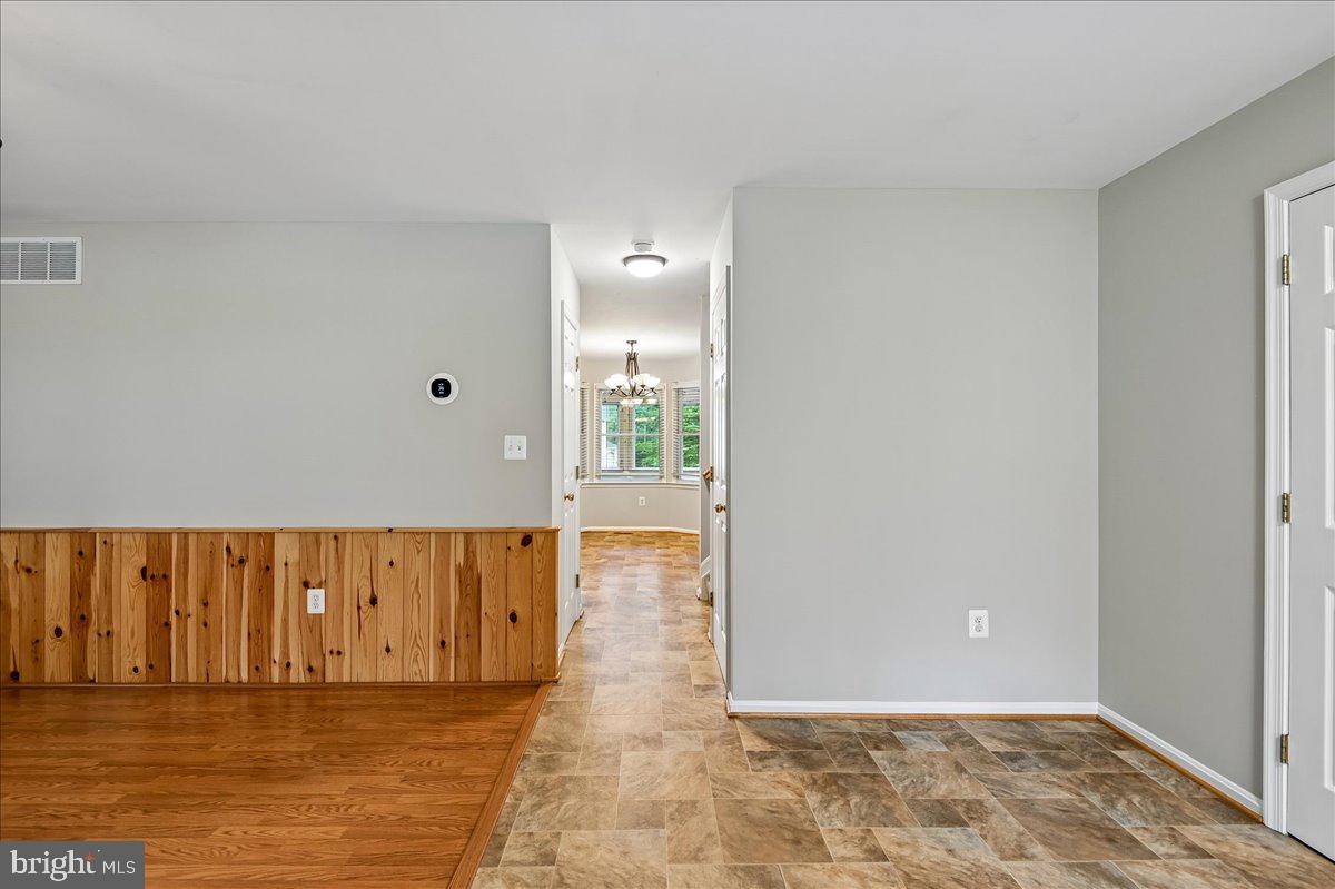 3592 Fontron Dr Property Photo 16
