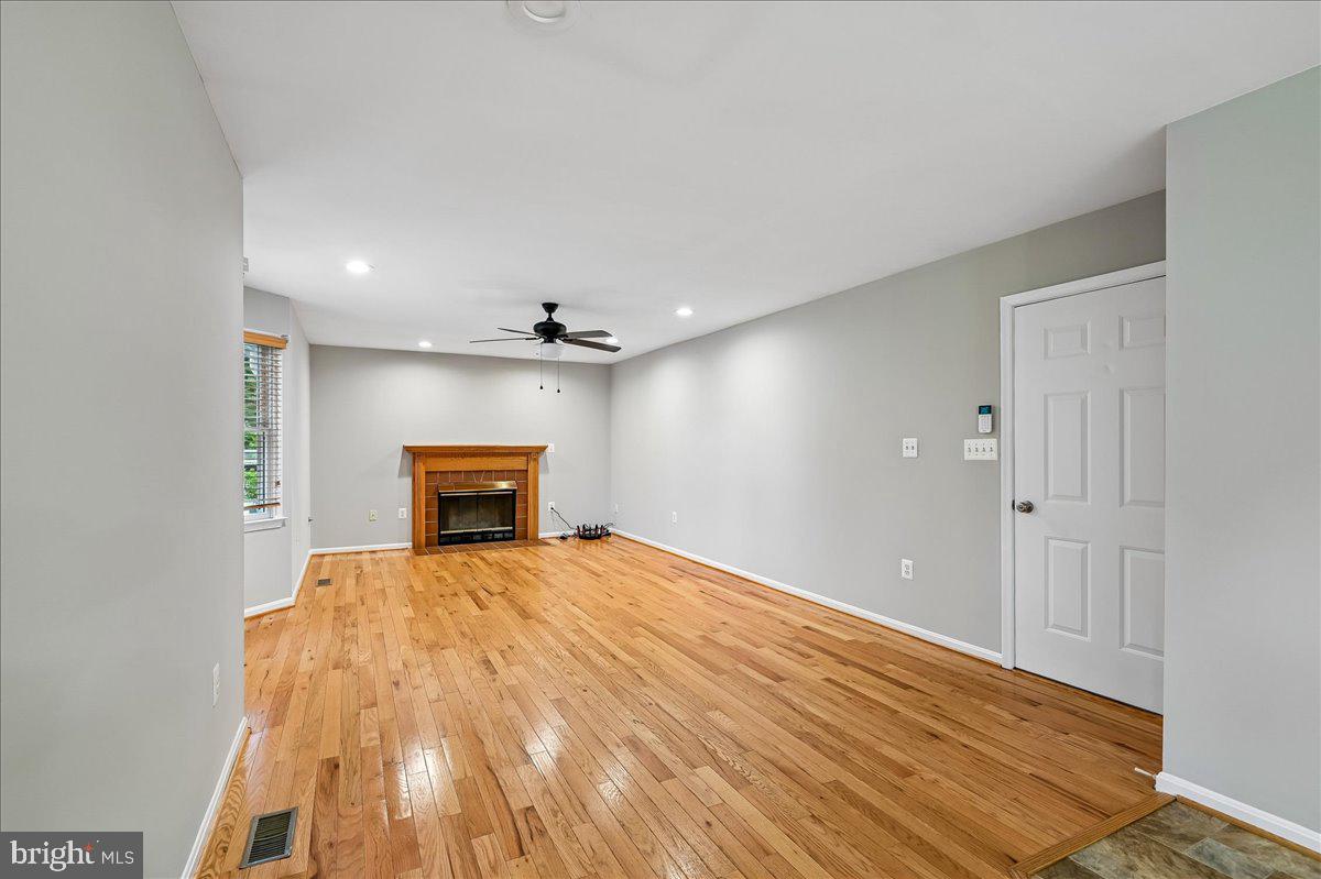 3592 Fontron Dr Property Photo 25