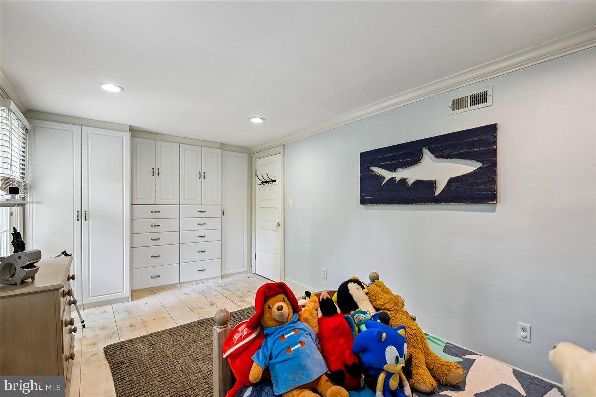 300 Magothy Bridge Rd Property Photo 66
