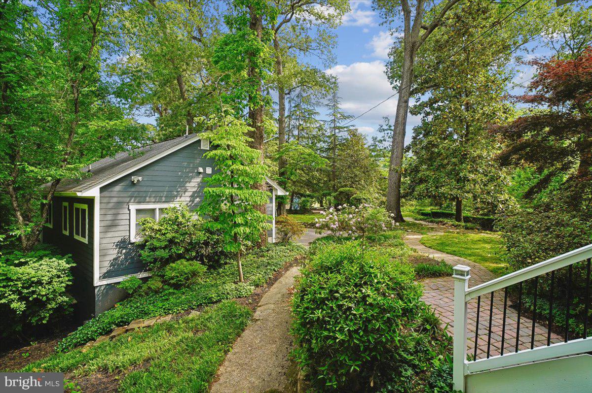 300 Magothy Bridge Rd Property Photo 95