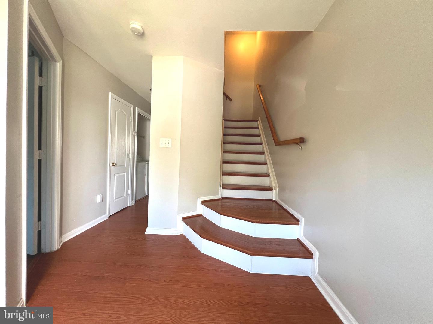 1727 Wood Carriage Way #105 Property Photo 2