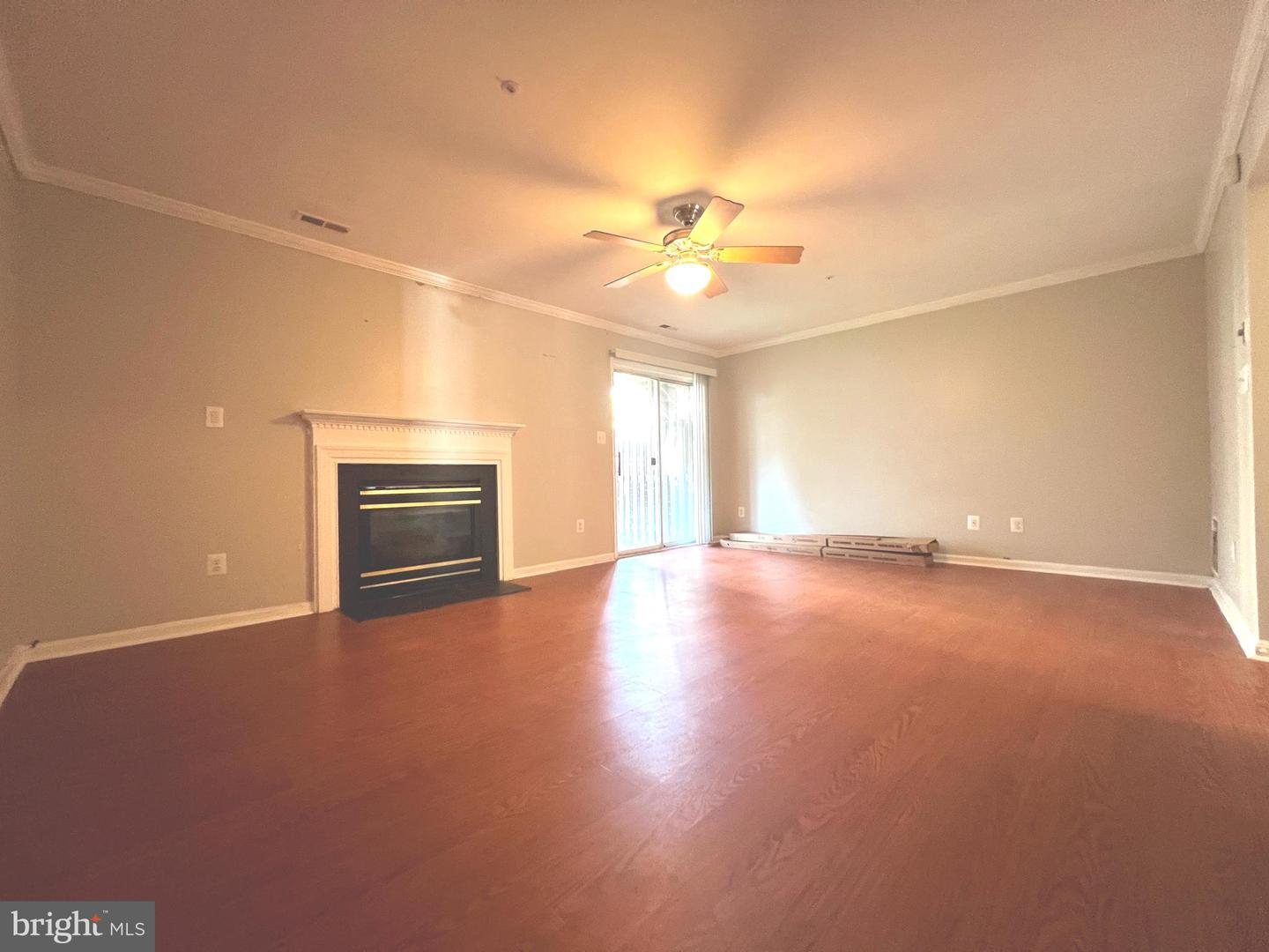 1727 Wood Carriage Way #105 Property Photo 18