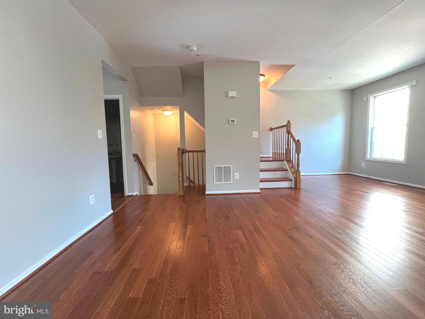 1727 Wood Carriage Way #105 Property Photo 33