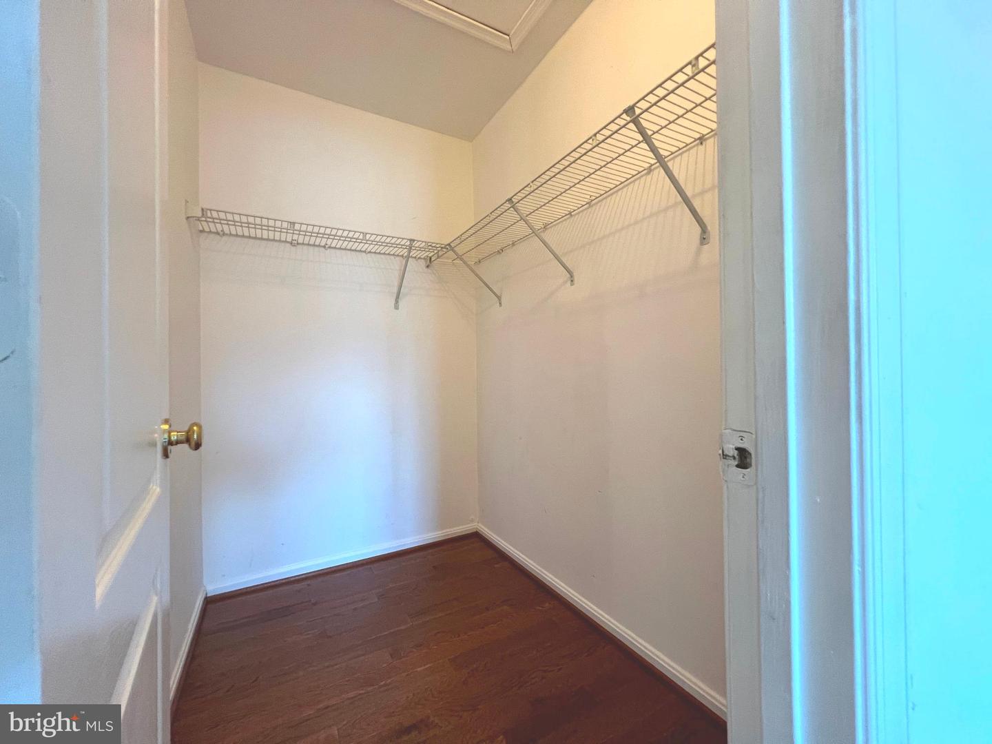 1727 Wood Carriage Way #105 Property Photo 36