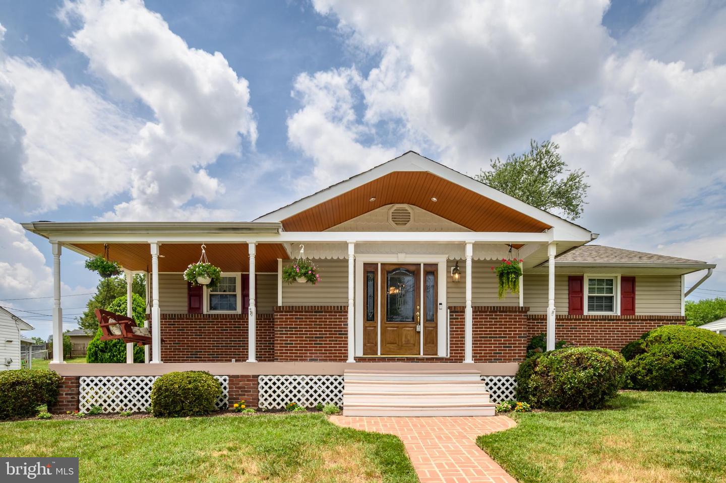 628 BRUCE ST