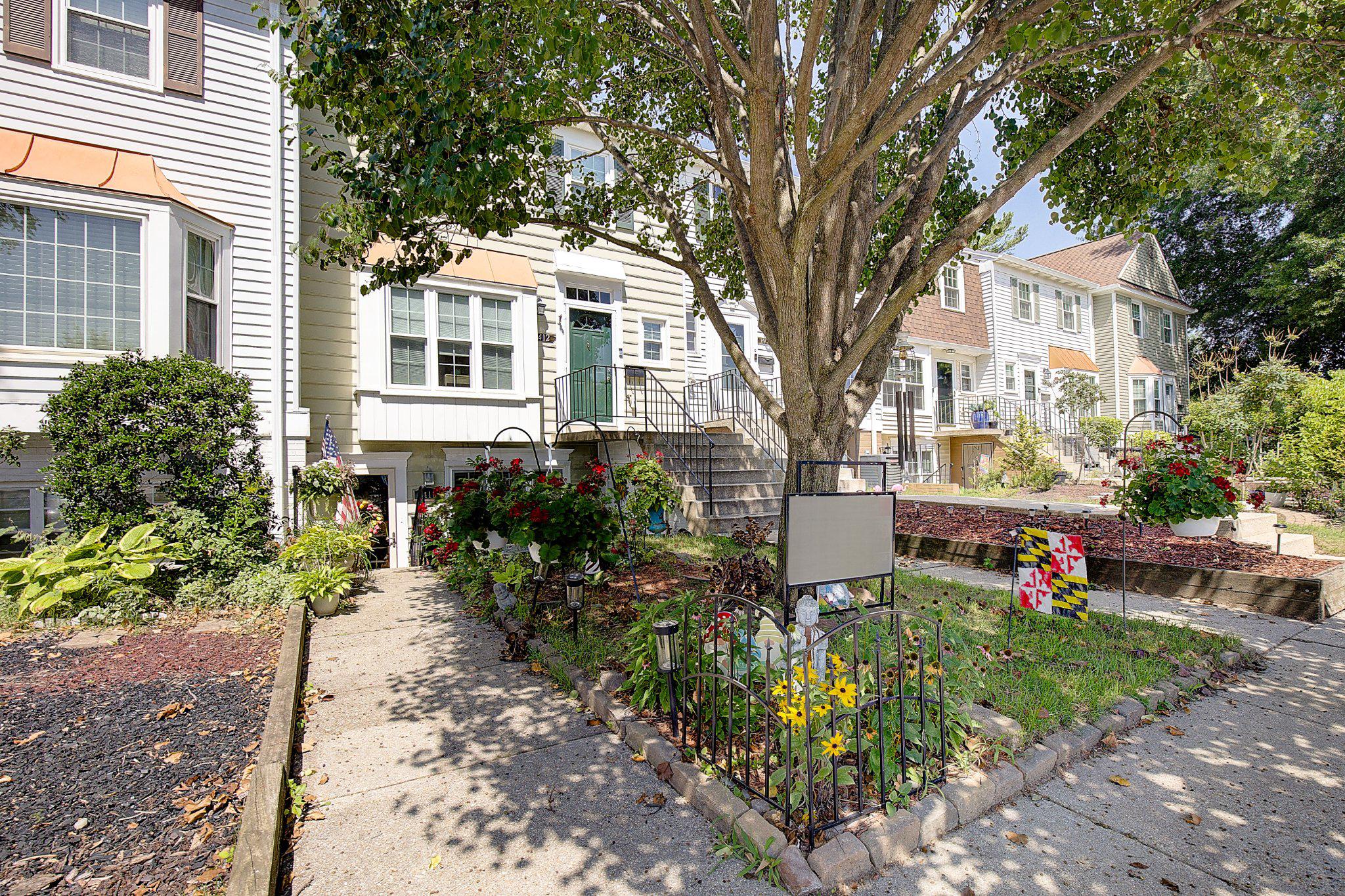 1416 Harwick Ct #80yf Property Photo 1