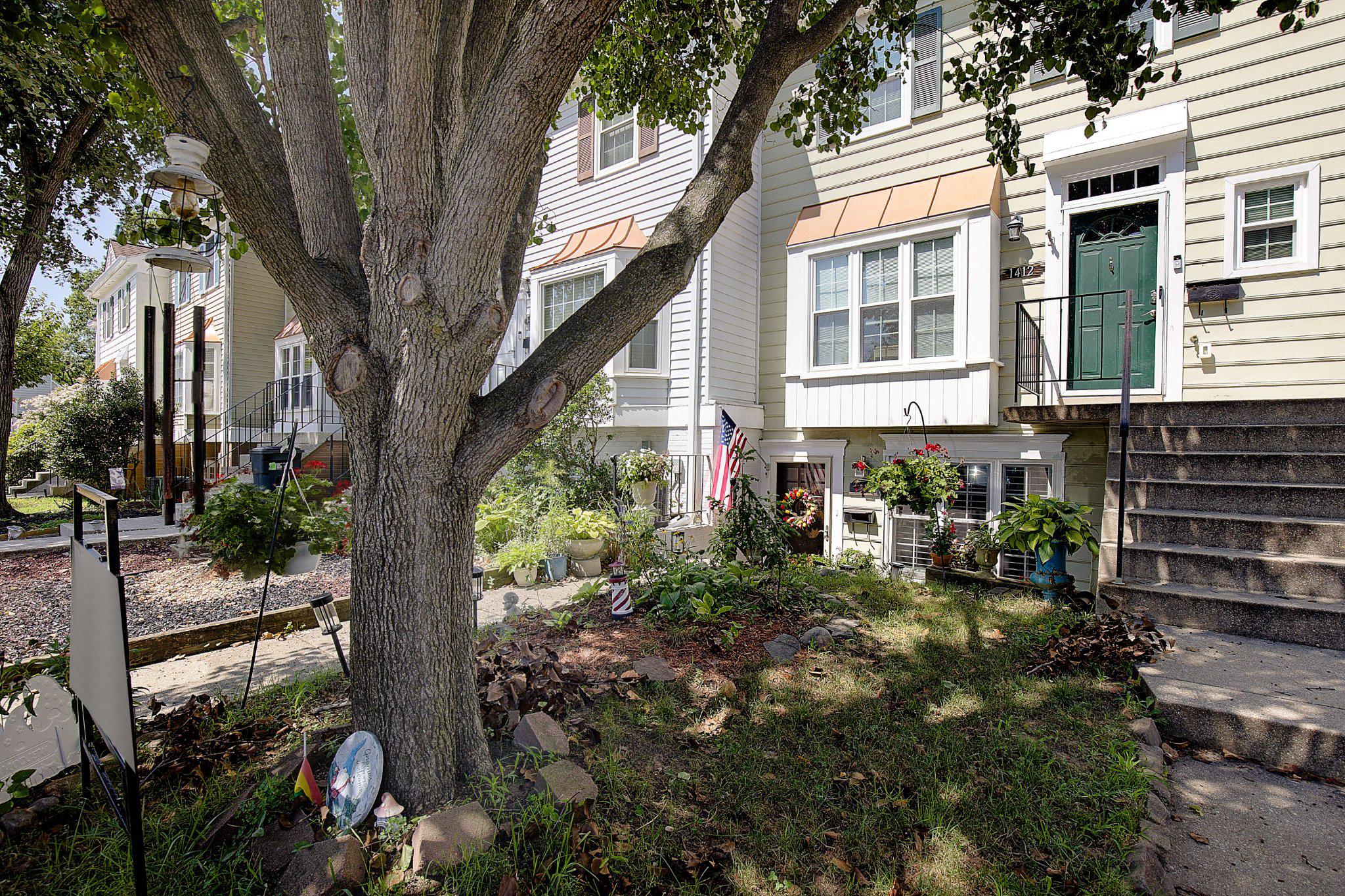 1416 Harwick Ct #80yf Property Photo 2