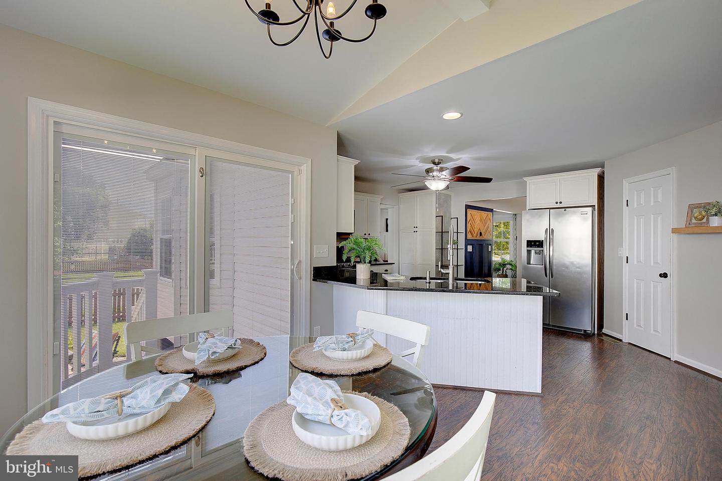 300 Bugle Ct Property Photo 13
