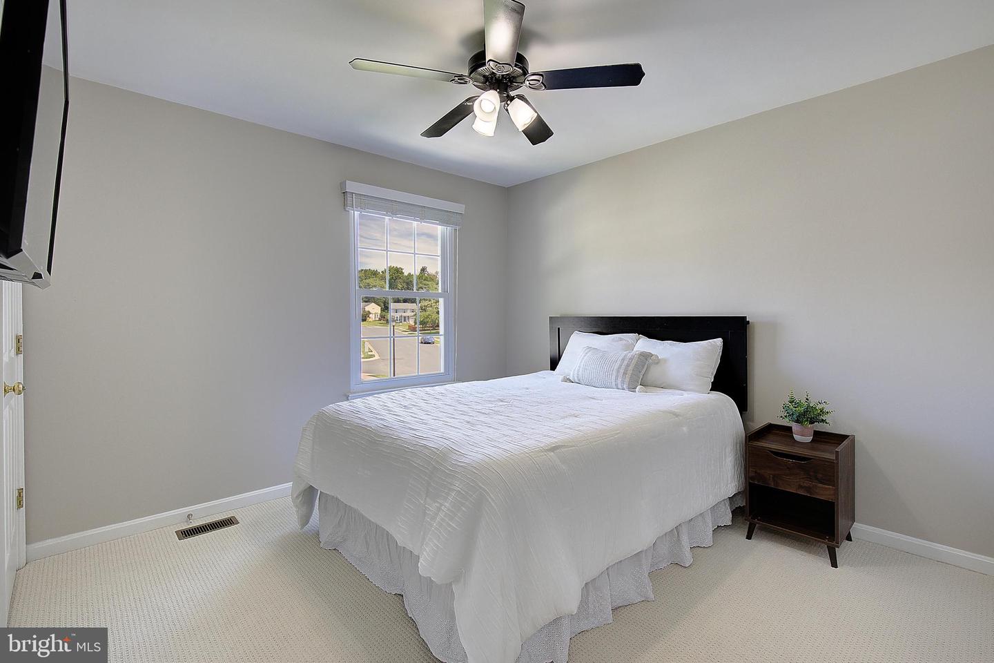 300 Bugle Ct Property Photo 44