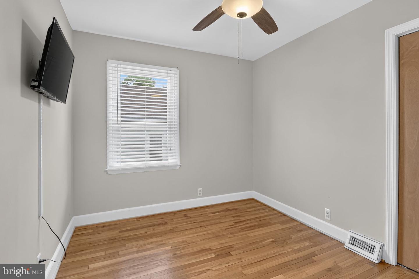 8214 W West End Dr Property Photo 16