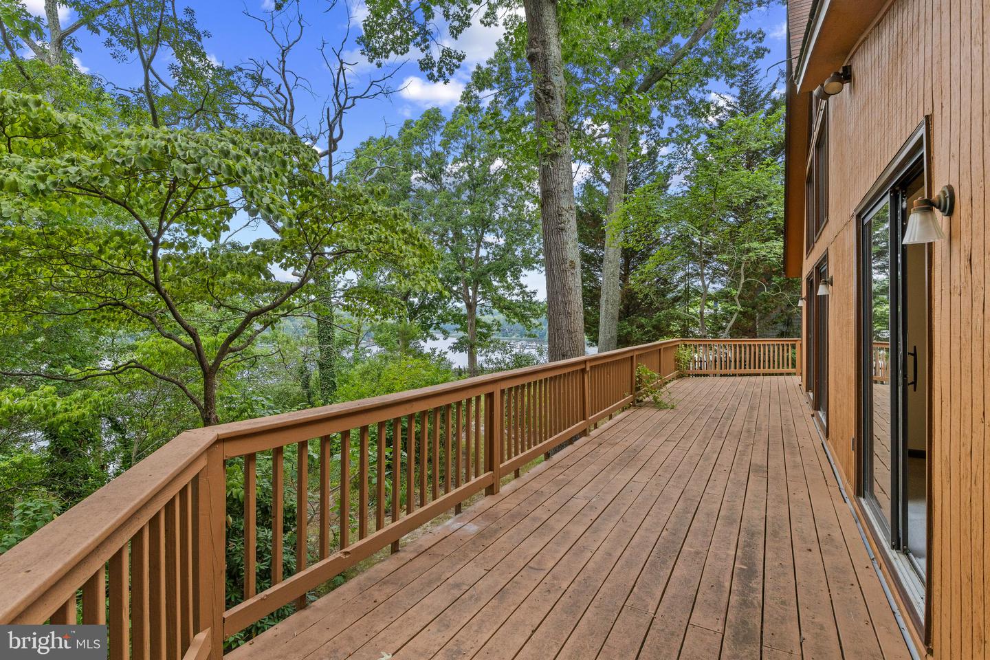 783 Sonne Dr Property Photo 4