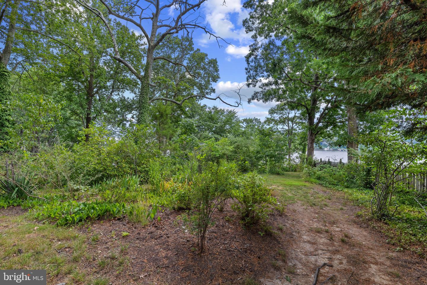 783 Sonne Dr Property Photo 44