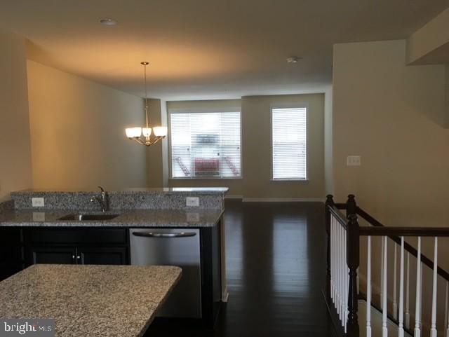 856 Nancy Lynn Ln Property Photo 7