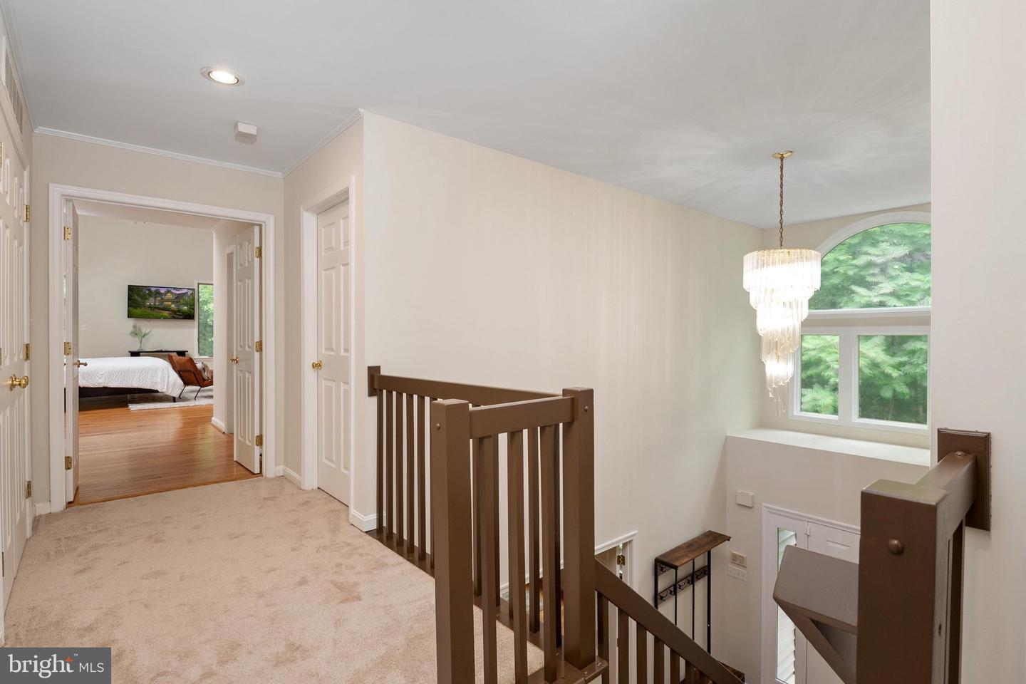 1499 Westcliff Dr Property Photo 25