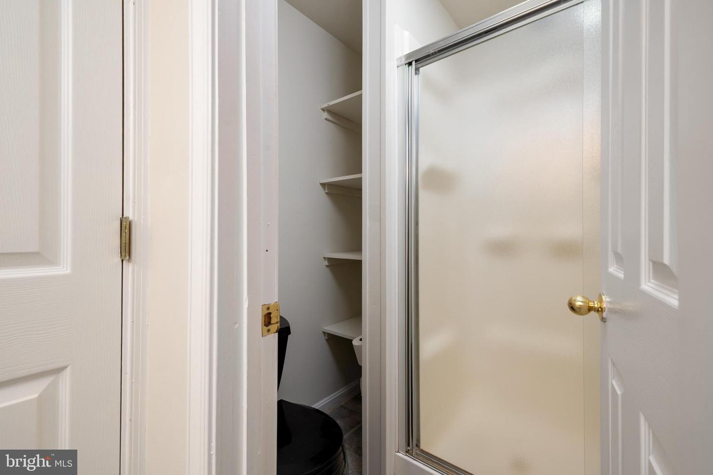1499 Westcliff Dr Property Photo 40