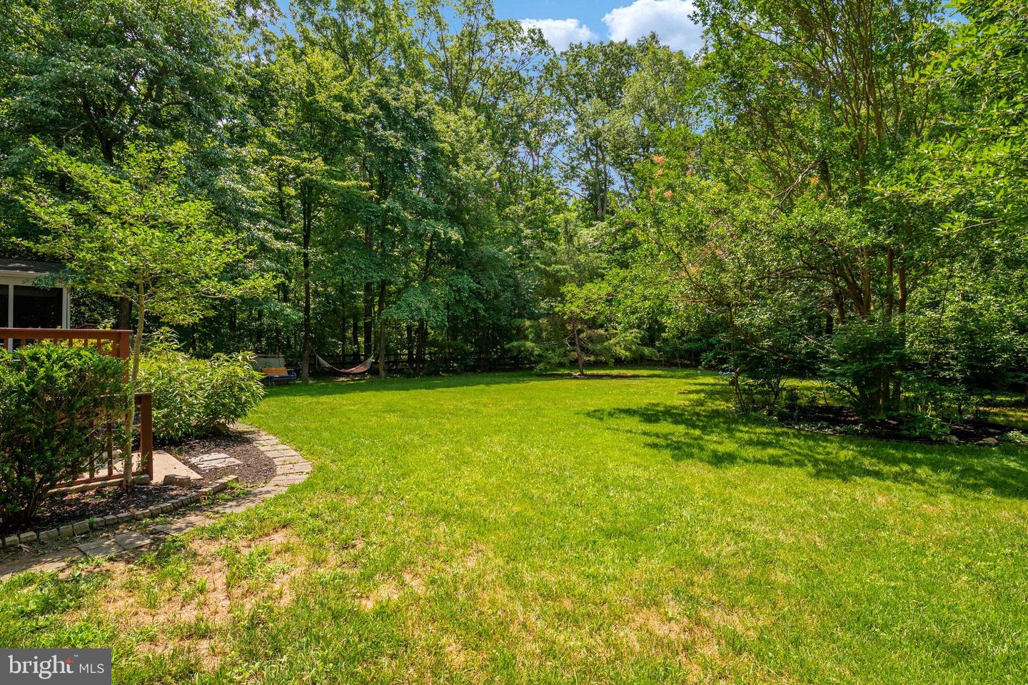 1499 Westcliff Dr Property Photo 45