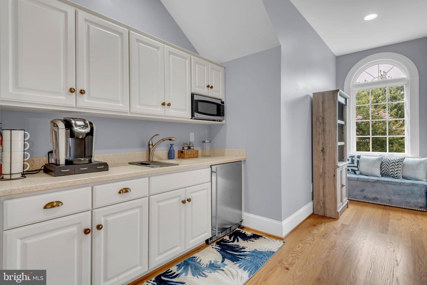 1011 Saint Anne Ln Property Photo 61