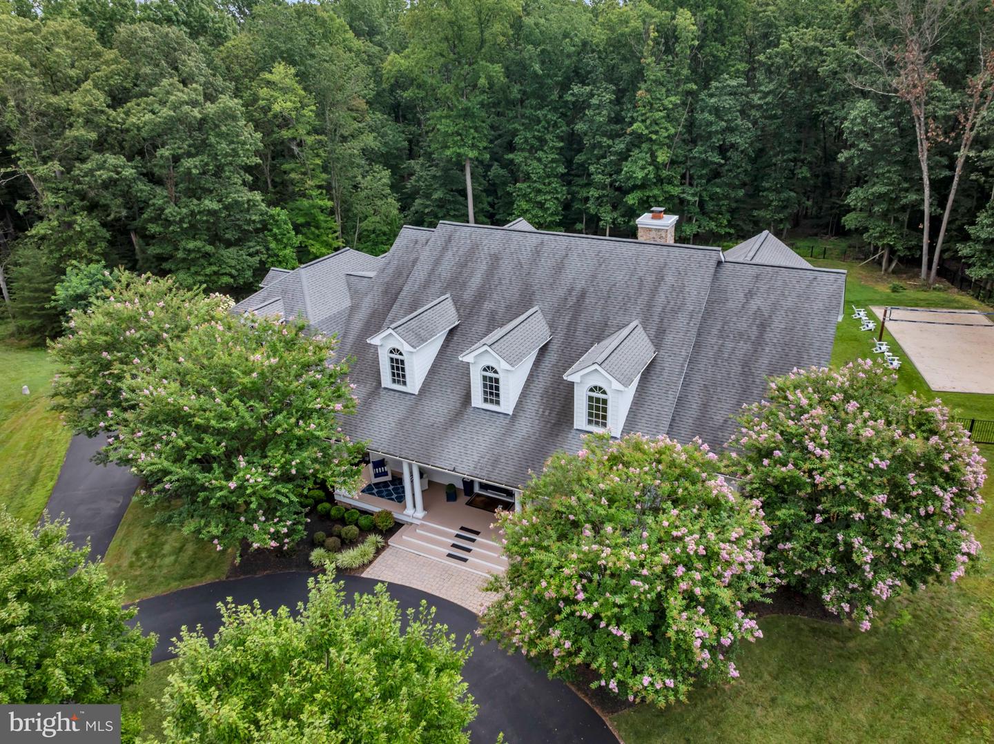 1011 Saint Anne Ln Property Photo 109