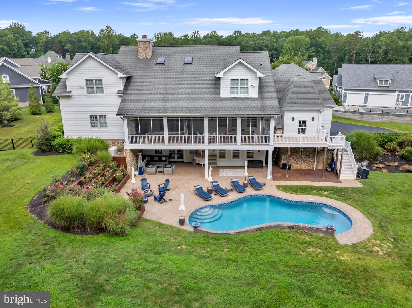 1011 Saint Anne Ln Property Photo 115