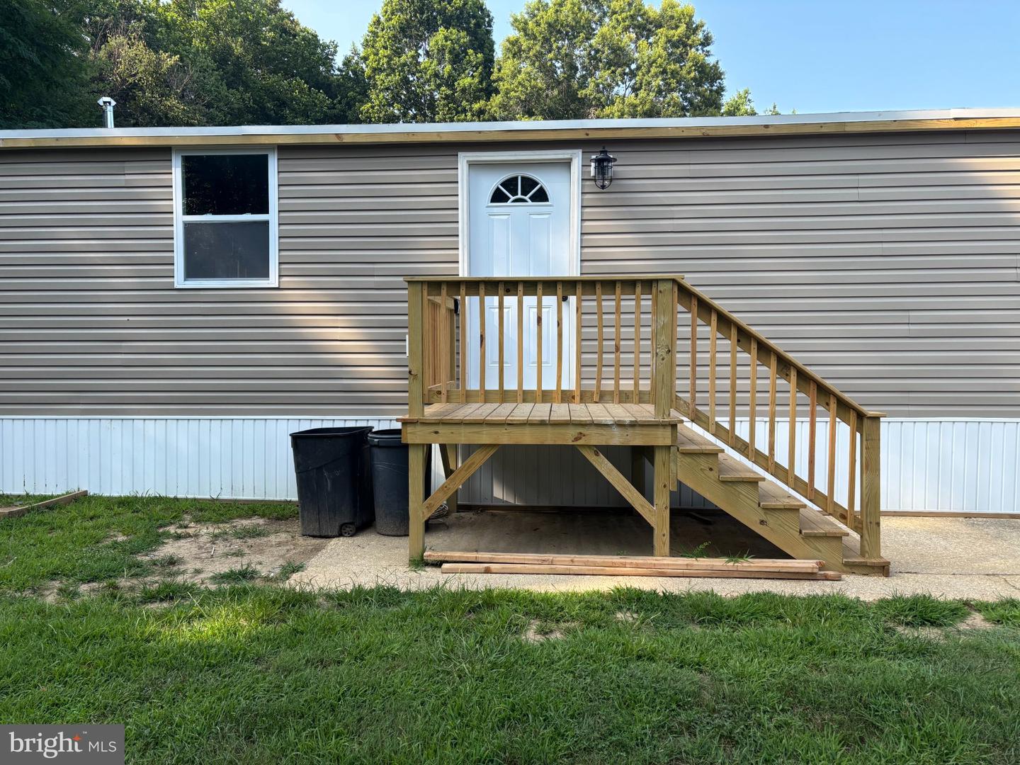 214 JAGUAR DR