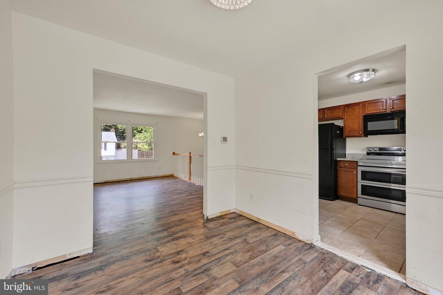 449 Cloverdale Cir Property Photo 9