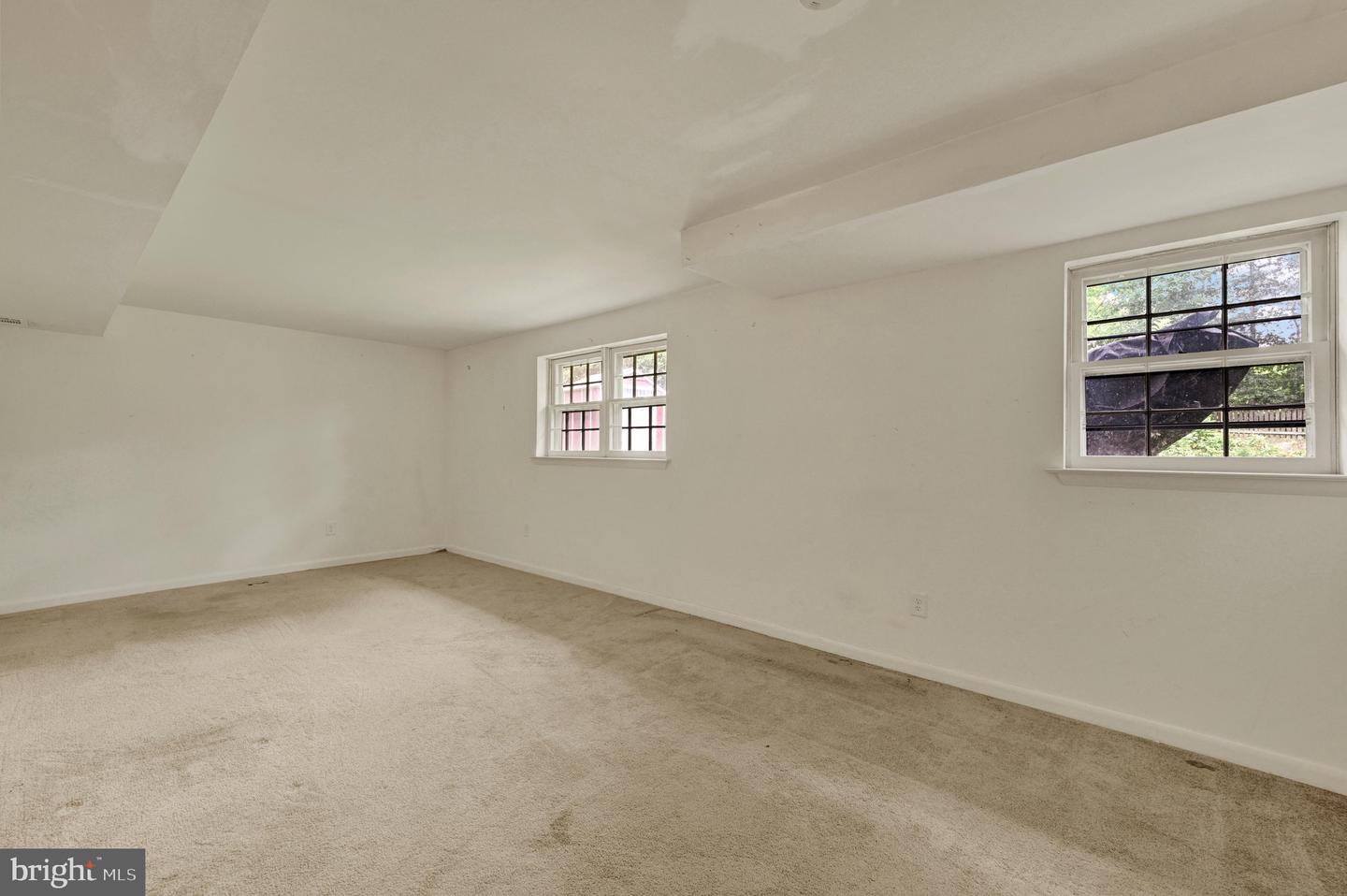 449 Cloverdale Cir Property Photo 19