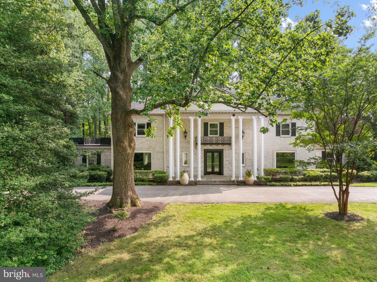 1621 Millersville Rd Property Photo 1