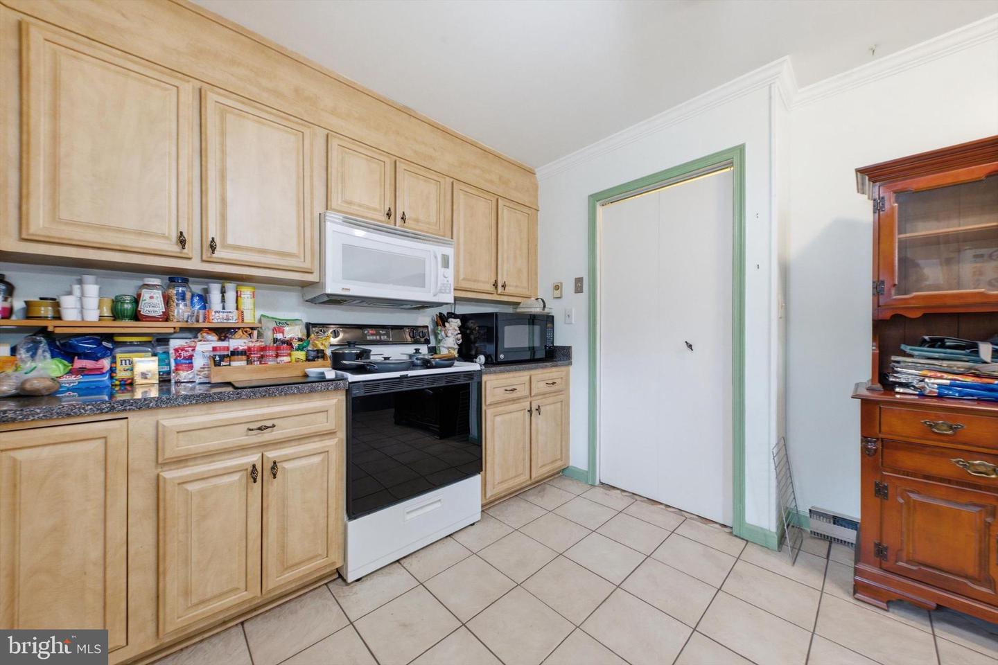 776 Evergreen Rd Property Photo 11