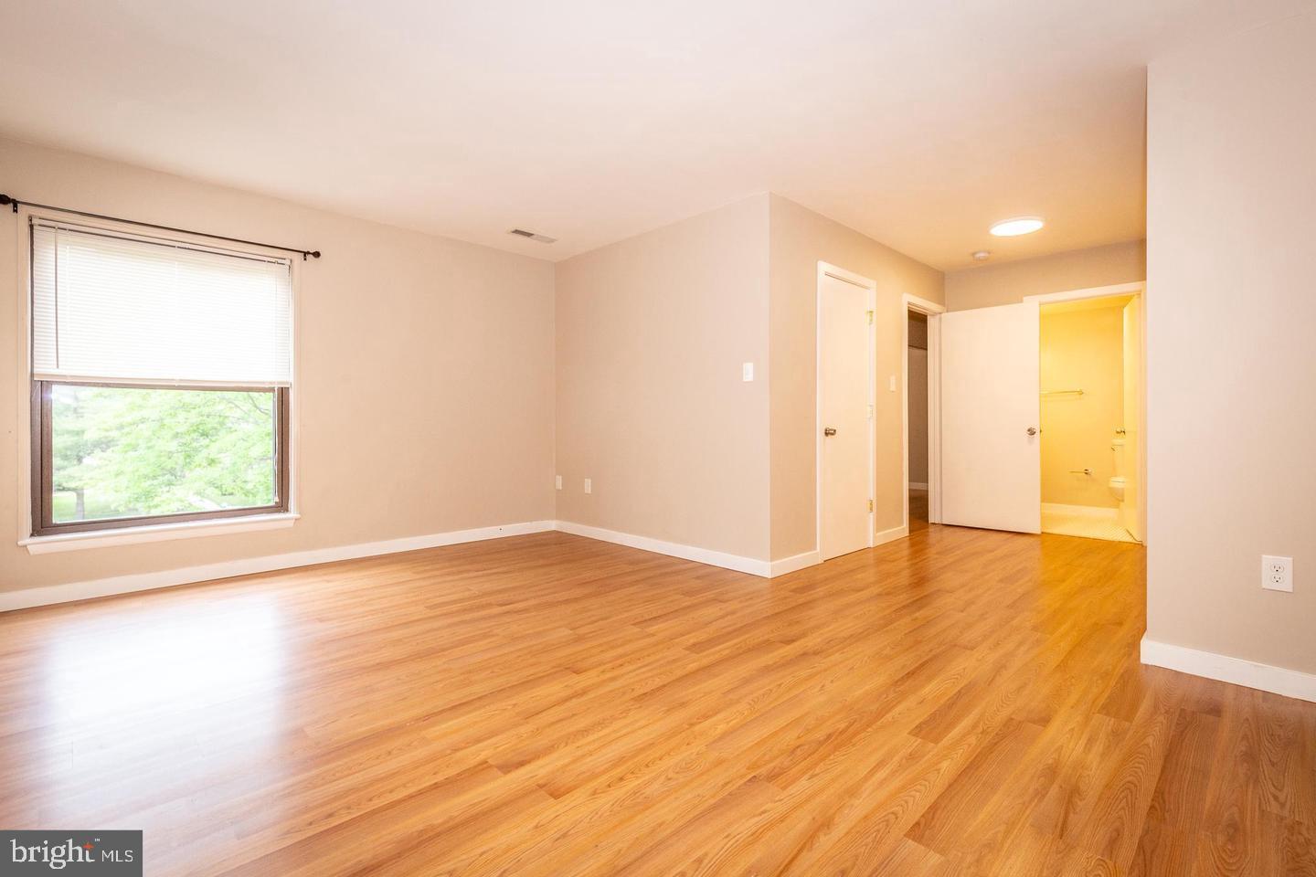 9 Silverwood Cir #11 Property Photo 15