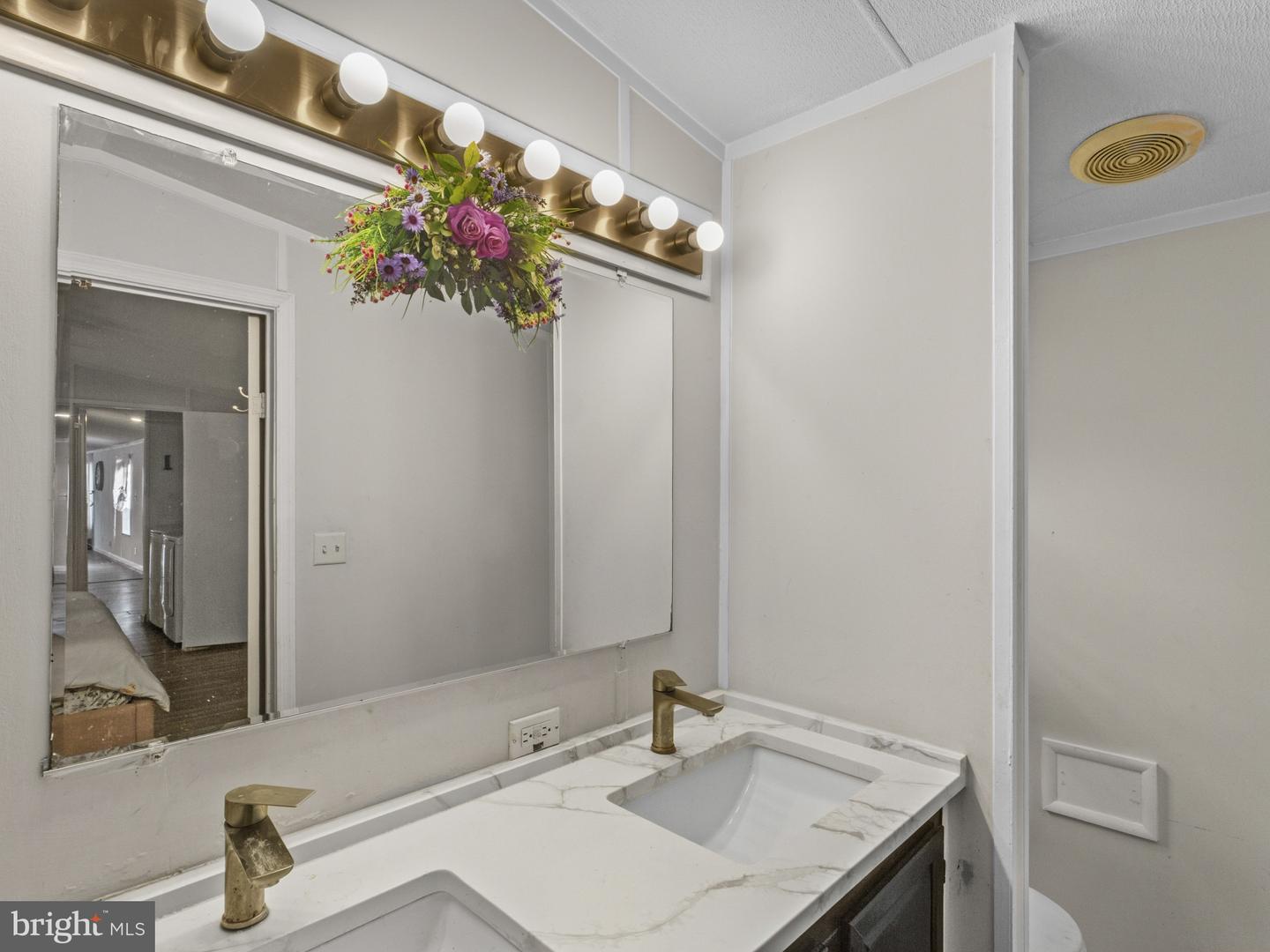 30 Chesapeake Mobile Ct Property Photo 28
