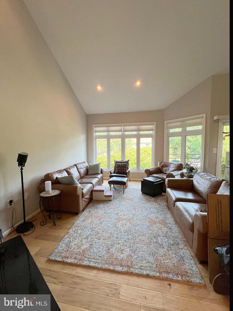 1129 Lake Heron Dr #3a Property Photo 2