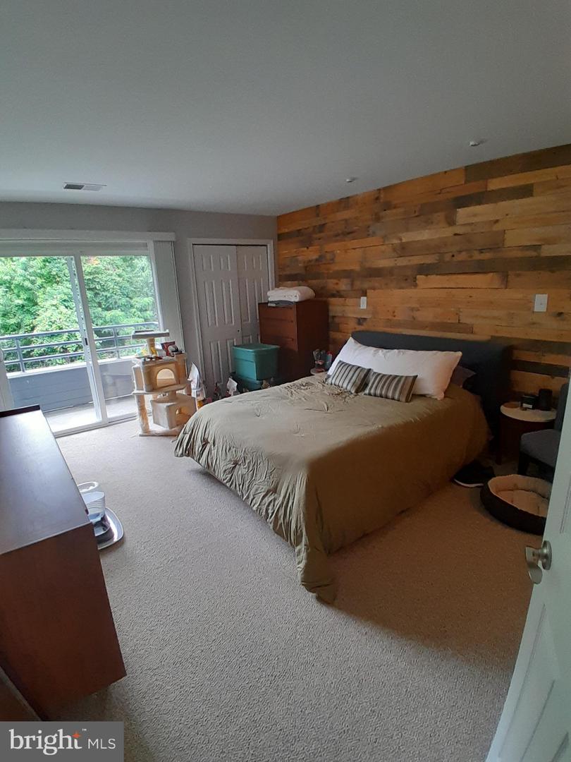 1129 Lake Heron Dr #3a Property Photo 16