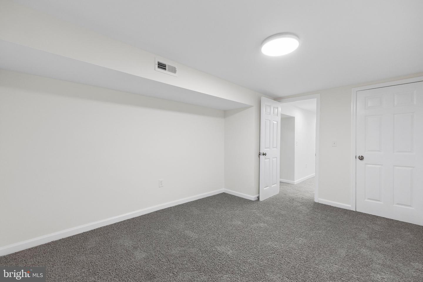 1019 Sunny Brook Dr Property Photo 22