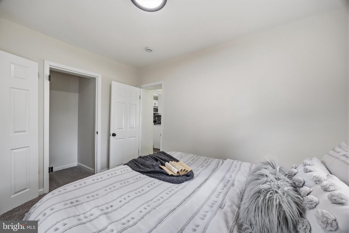 1561 Efford Rd Property Photo 22