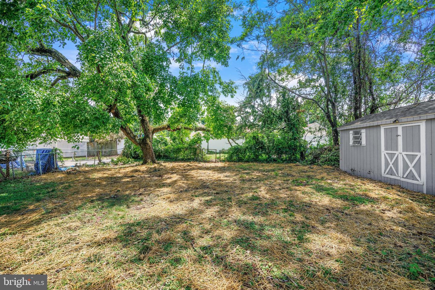 1561 Efford Rd Property Photo 31