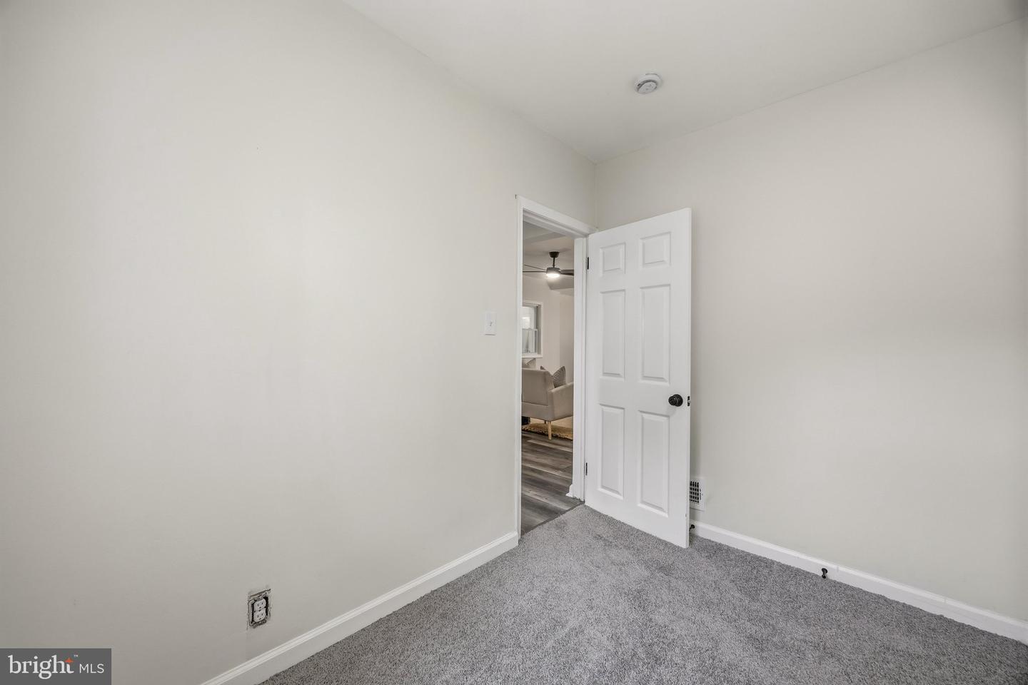 1561 Efford Rd Property Photo 54
