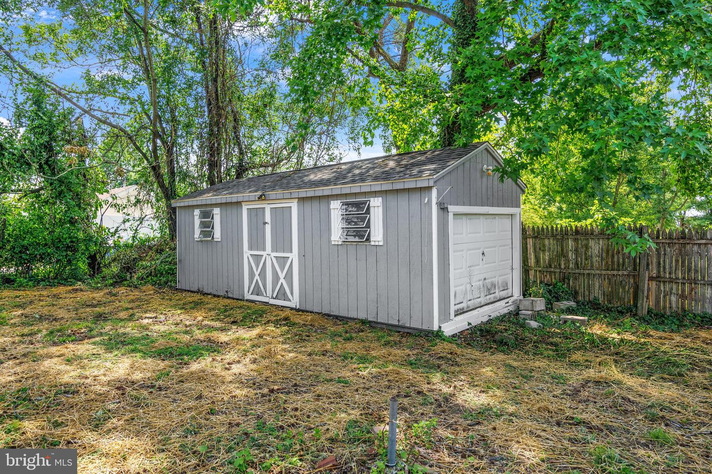 1561 Efford Rd Property Photo 64