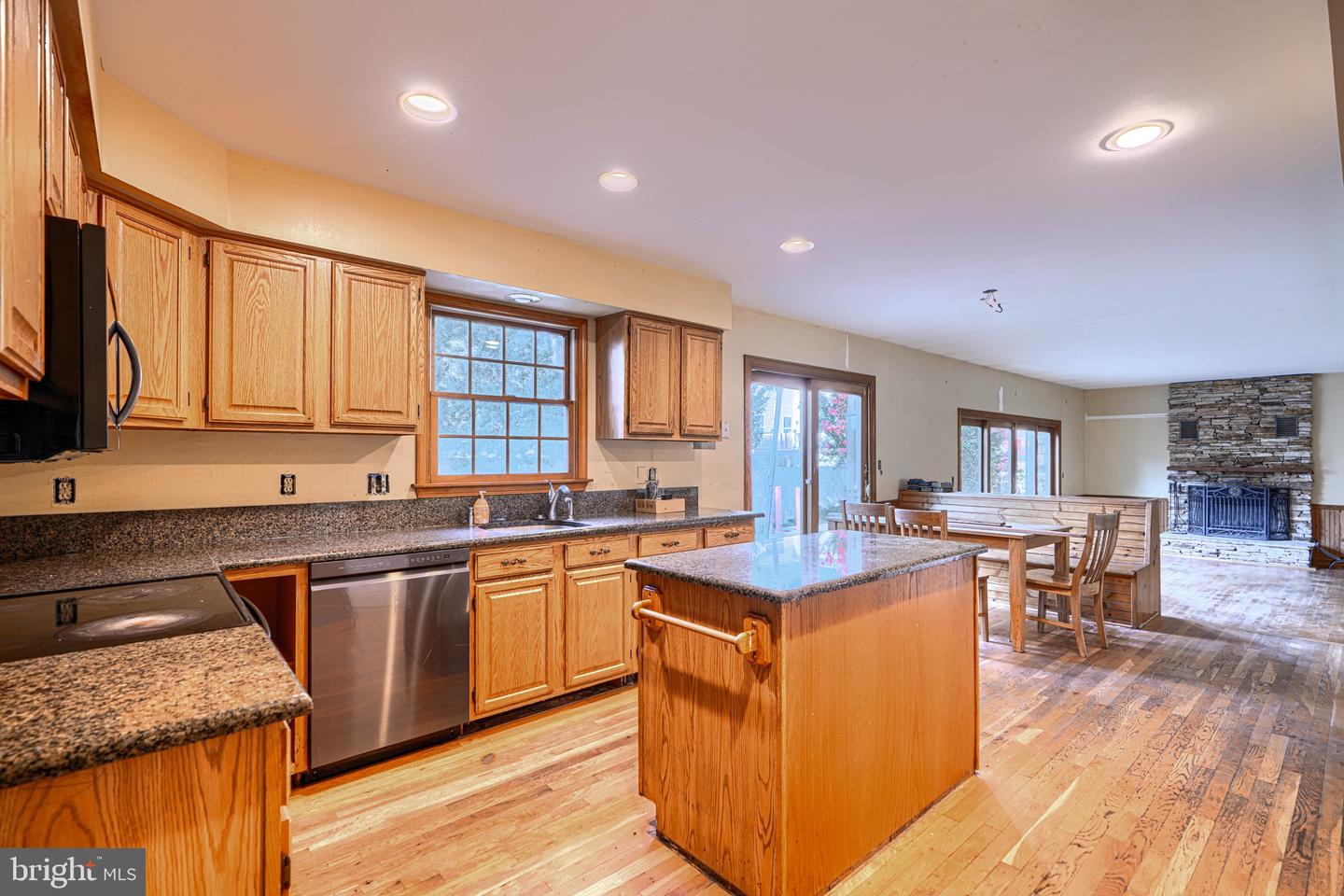 106 Idlewild Rd Property Photo 10