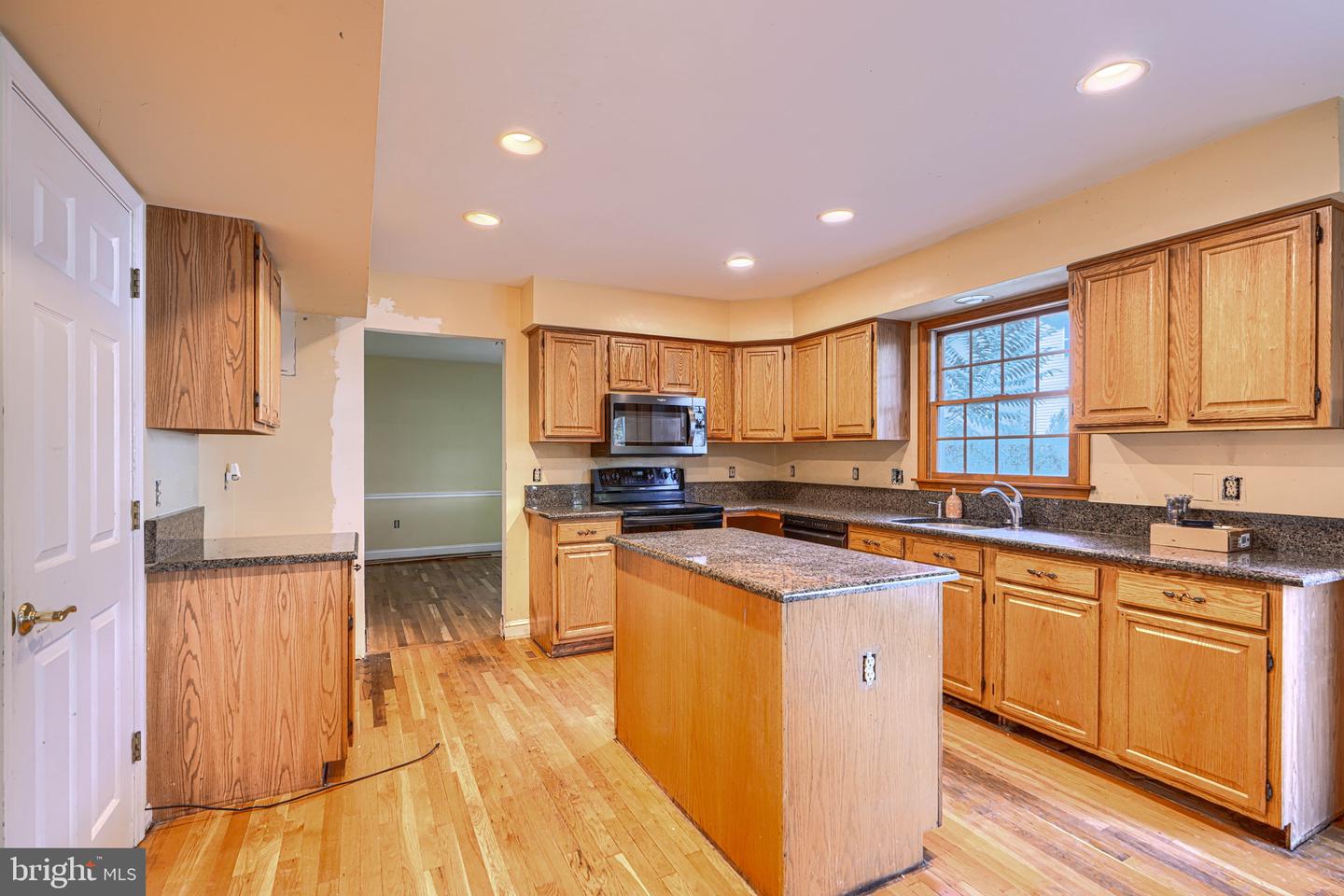 106 Idlewild Rd Property Photo 13
