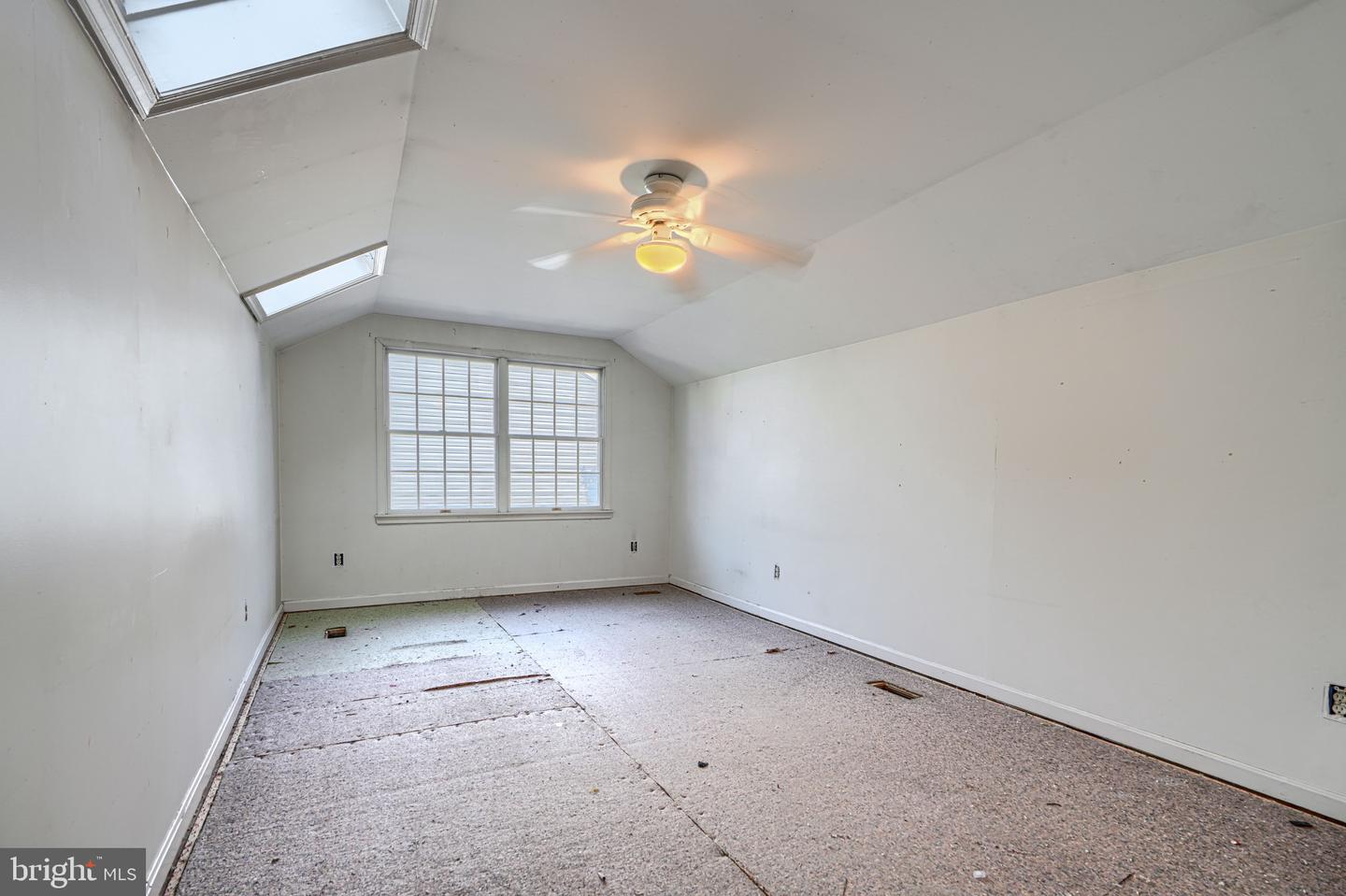 106 Idlewild Rd Property Photo 27