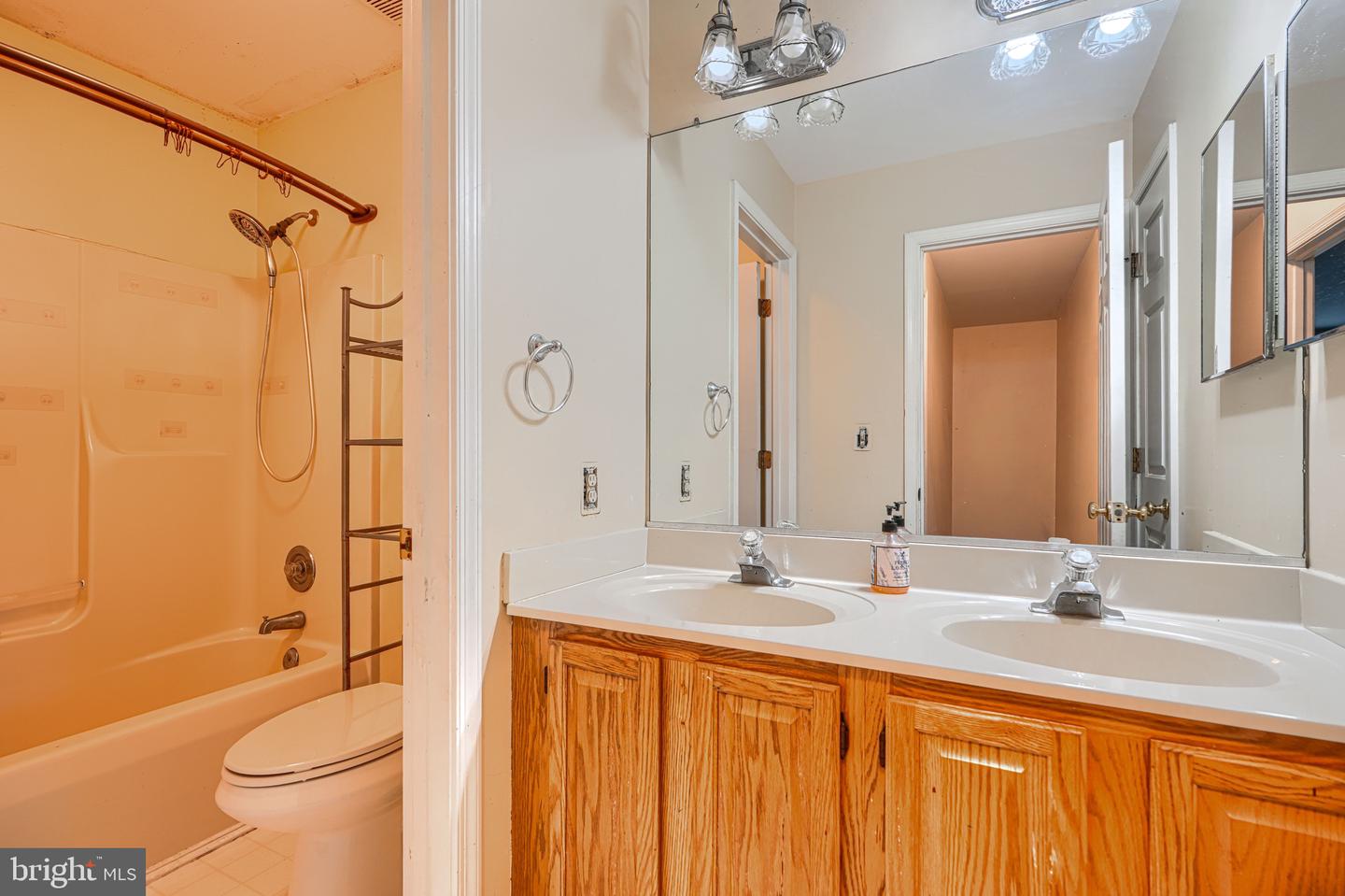 106 Idlewild Rd Property Photo 36
