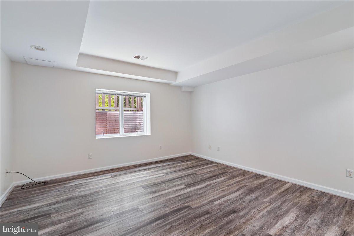 126 Gilbert Ct Property Photo 38