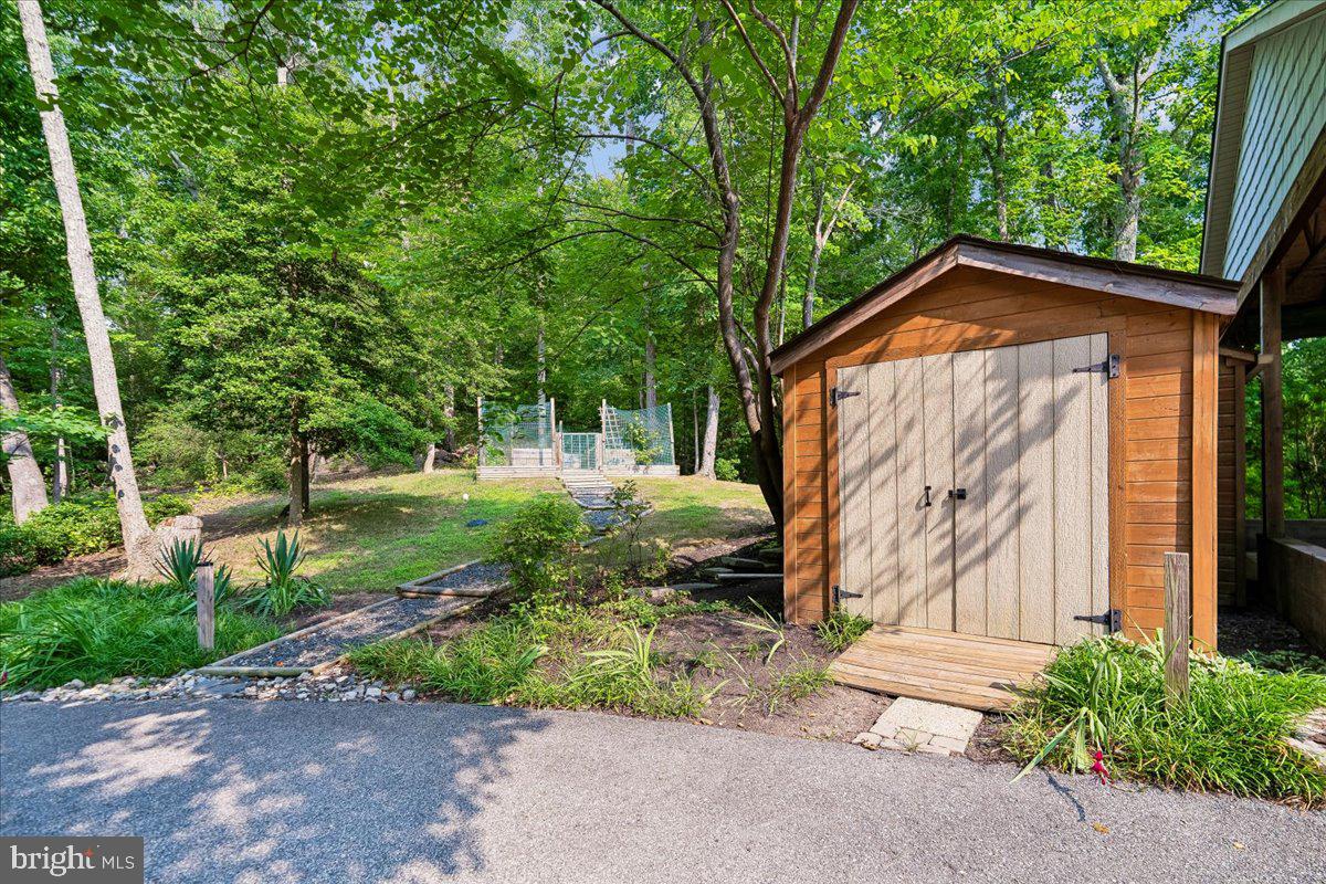 126 Gilbert Ct Property Photo 45